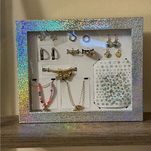 JEWELRY BOX